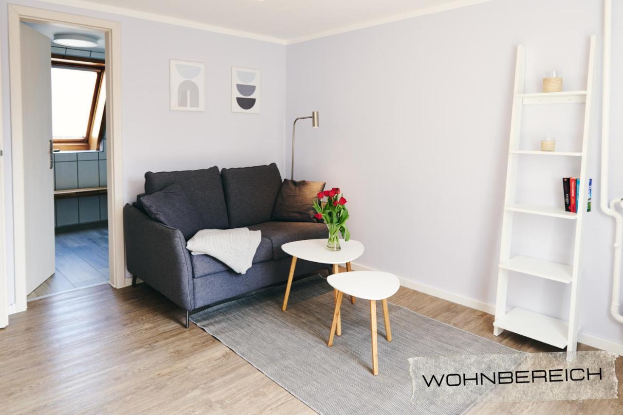 Ferienwohnung Mit Balkon In Zentraler Und Ruhiger Lage Busum Bagian luar foto